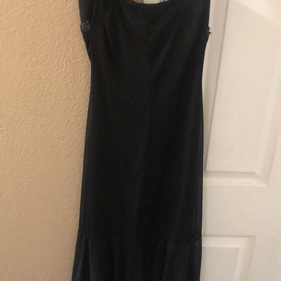Dress used in good condition - Picture 5 of 6
